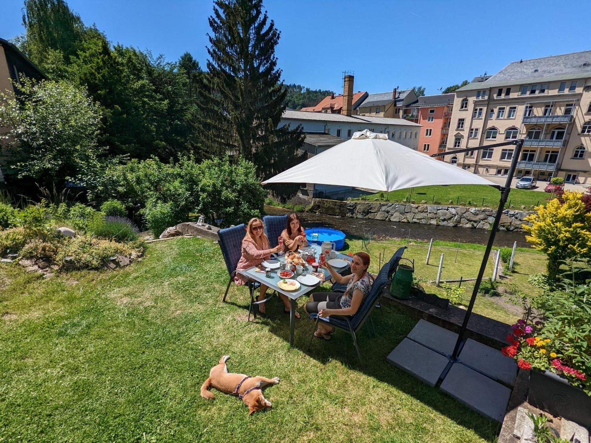 F4 - Urlaubsmagie - Grosse Wohnung Fuer Bis Zu 10 Personen ゼーブニッツ エクステリア 写真